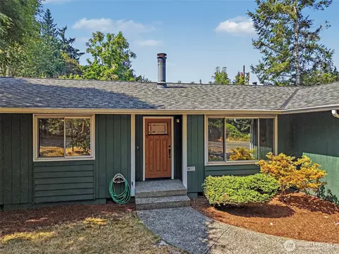 14205 154th Ave SE, Renton, WA 98059
