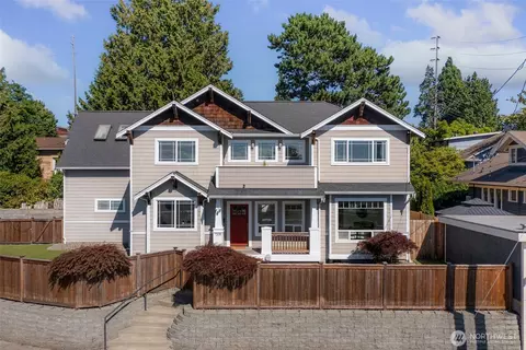 7208 8th Ave NE, Seattle, WA 98115