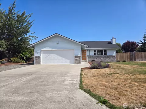 Exterior - 131 Duke Dr, Sequim, WA 98382 photo 3 of 5