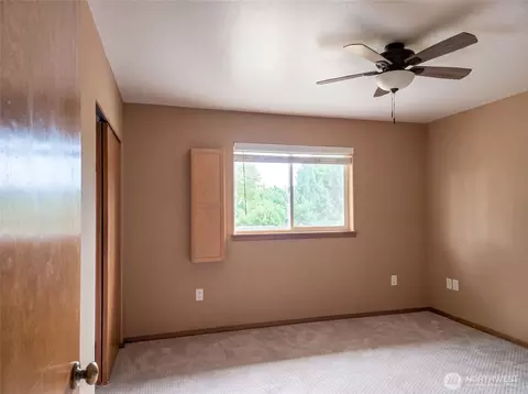 Bedroom - 131 Duke Dr, Sequim, WA 98382 photo 1 of 4