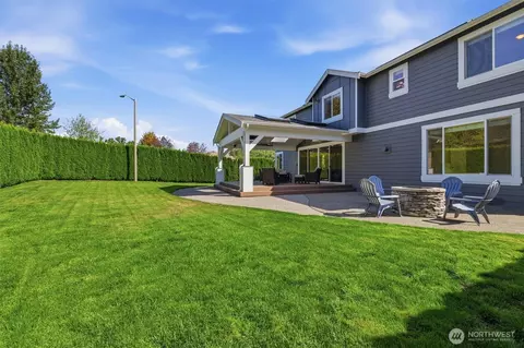 Exterior - 14813 99th Pl NE, Bothell, WA 98011 photo 4 of 7
