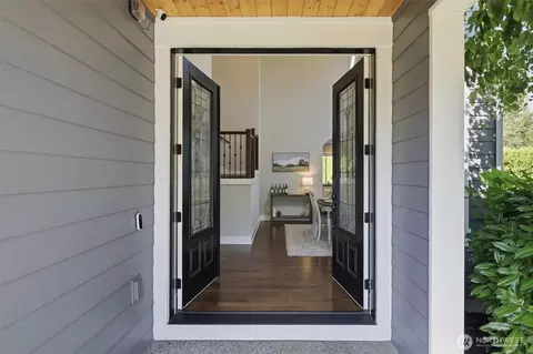 Entry Way - 14813 99th Pl NE, Bothell, WA 98011 photo 1 of 1
