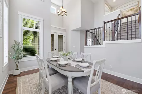 Dining - 14813 99th Pl NE, Bothell, WA 98011 photo 2 of 3