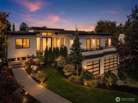 6515 106th Ave NE, Kirkland, WA 98033
