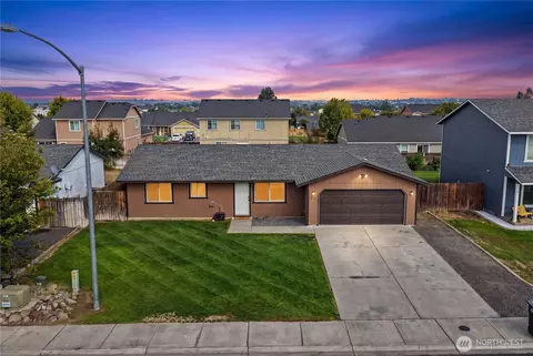 513 Monarch St, Moses Lake, WA 98837