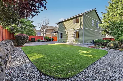 9207 226th Ave E, Buckley, WA 98321