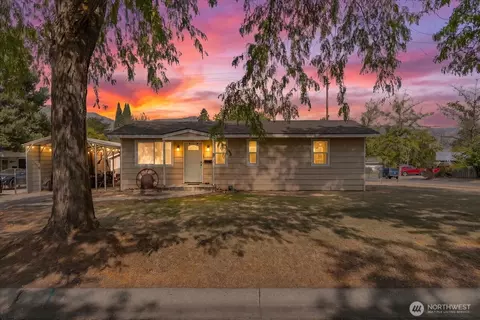 1028 Camas St, Coulee Dam, WA 99116