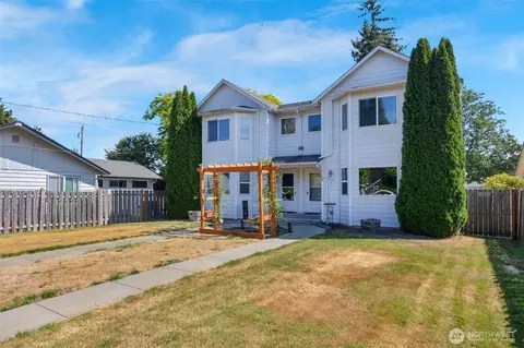 938 Quinn Ave, Marysville, WA 98270