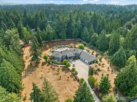 6207 184th Ave E, Bonney Lake, WA 98391