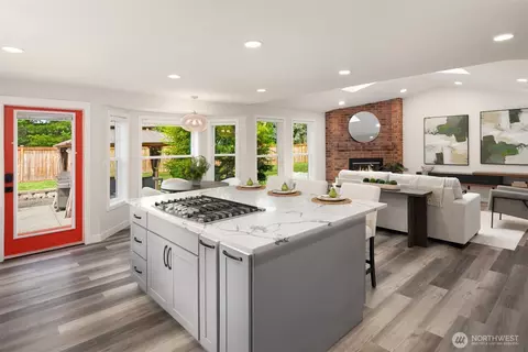 Kitchen - 18226 Baldwin Rd, Bothell, WA 98012 photo 5 of 6