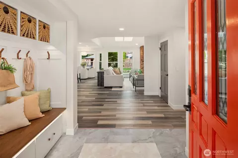 Entry Way - 18226 Baldwin Rd, Bothell, WA 98012 photo 1 of 1