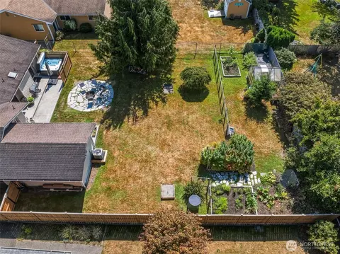 View/Area - 1442 Loraine St, Enumclaw, WA 98022 photo 1 of 5