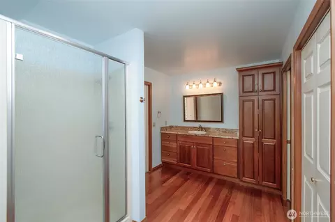 Bath - 92 Forest Ridge Dr, Sequim, WA 98382 photo 3 of 3