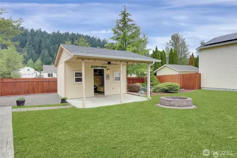Exterior - 13714 143rd Ave E, Orting, WA 98360 photo 9 of 16