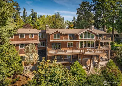 744 Loveland Ave, Mukilteo, WA 98275