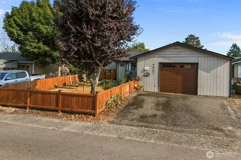 9007 10th St NE, Lake Stevens, WA 98258