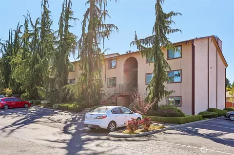 4904 81st Pl SW #206, Mukilteo, WA 98275
