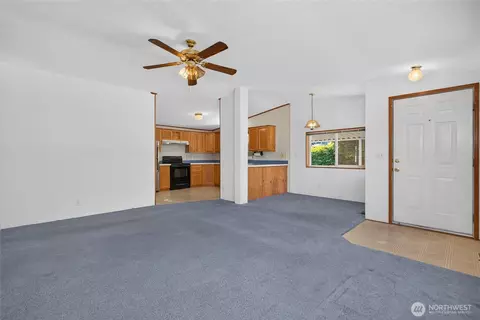 Living - 23825 15th Ave SE #302, Bothell, WA 98021 photo 5 of 6