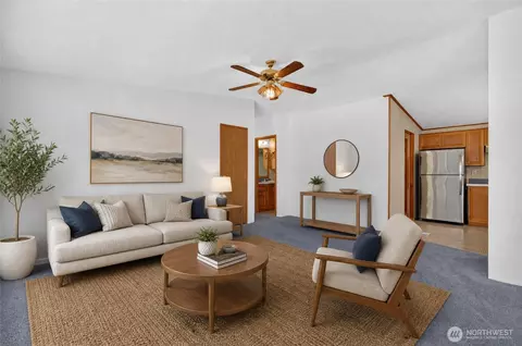 Living - 23825 15th Ave SE #302, Bothell, WA 98021 photo 1 of 6
