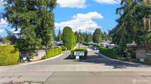 View/Area - 23825 15th Ave SE #302, Bothell, WA 98021 photo 1 of 6