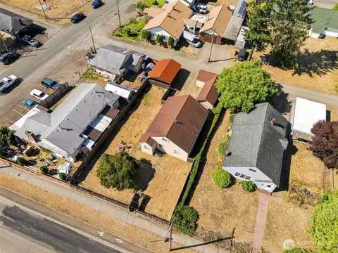 620 W Main St, Elma, WA 98541