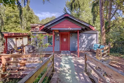 6346 21st Ave SW, Seattle, WA 98106