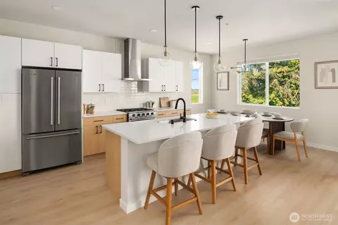 Kitchen - 5814 Lowell Larimer Rd #D4, Everett, WA 98208 photo 4 of 4