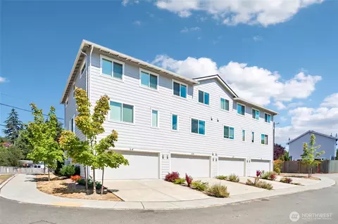 5118 164th St SW #A3, Edmonds, WA 98026