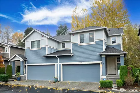19717 27th Pl W #43, Lynnwood, WA 98036