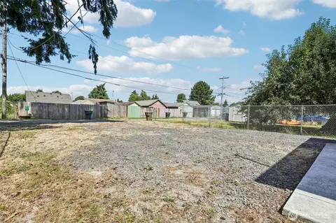 Exterior - 265 17th Ave, Longview, WA 98632 photo 11 of 11