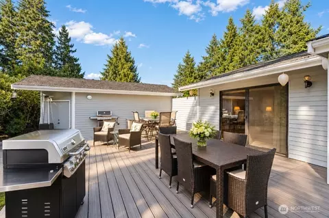 Exterior - 701 175th St SW, Bothell, WA 98012 photo 2 of 5