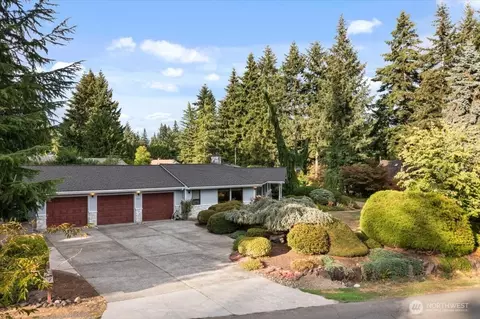 Exterior - 701 175th St SW, Bothell, WA 98012 photo 4 of 5