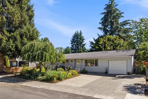 15827 NE 110th St, Redmond, WA 98052