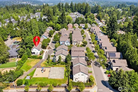 View/Area - 16033 119th Pl NE, Bothell, WA 98011 photo 4 of 4