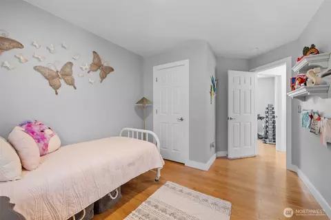 Bedroom - 19109 206th St E, Orting, WA 98360 photo 4 of 5