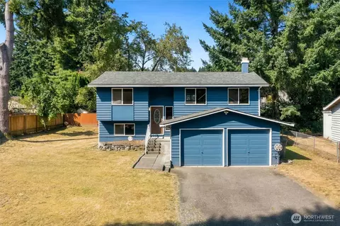 13911 103rd Ave NE, Kirkland, WA 98034