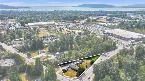 4209 Northwest Dr, Bellingham, WA 98226