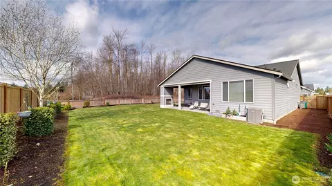 Exterior - 3584 Elmont Ave, Enumclaw, WA 98022 photo 5 of 8