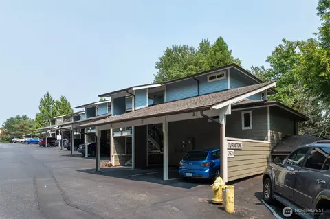 7571 Old Redmond Rd # 2, Redmond, WA 98052
