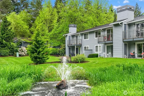 12618 100th Ln NE #J248, Kirkland, WA 98034