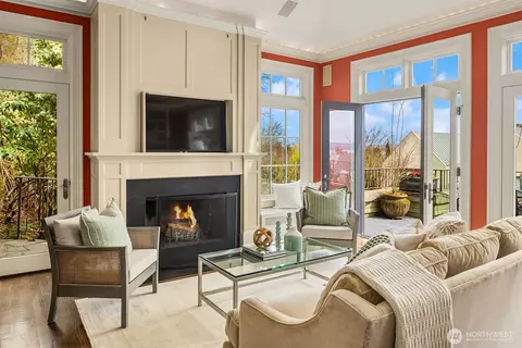 Living - 463 39th Ave E, Seattle, WA 98112 photo 4 of 6