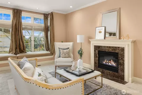 Living - 463 39th Ave E, Seattle, WA 98112 photo 6 of 6