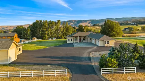 240 Majestic Heights Dr, Ellensburg, WA 98926