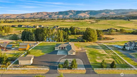 240 Majestic Heights Dr, Ellensburg, WA 98926