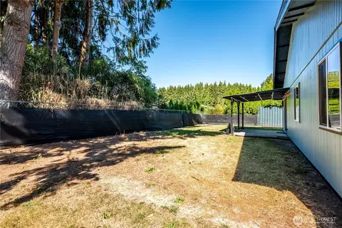 Exterior - 4490 Constitution Ln, Longview, WA 98632 photo 3 of 4