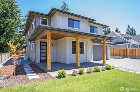 Exterior - 2746 Sunset Ct, Steilacoom, WA 98388 photo 2 of 8