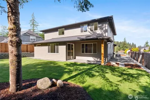 Exterior - 2746 Sunset Ct, Steilacoom, WA 98388 photo 6 of 8