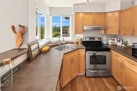 Kitchen - 3926 243rd Pl SE #H-303, Bothell, WA 98021 photo 1 of 2