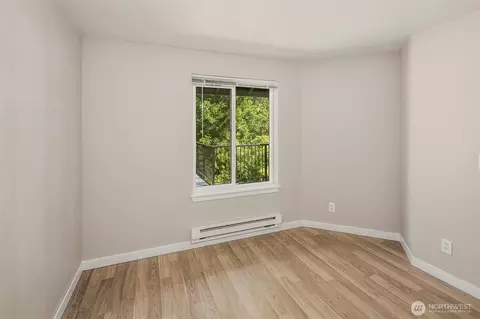 Bedroom - 3926 243rd Pl SE #H-303, Bothell, WA 98021 photo 4 of 4