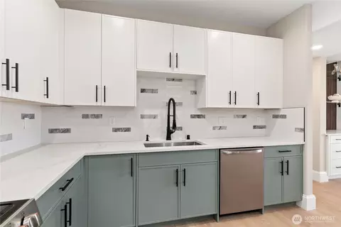Kitchen - 45 Tamerlane Lp, Sequim, WA 98382 photo 5 of 5